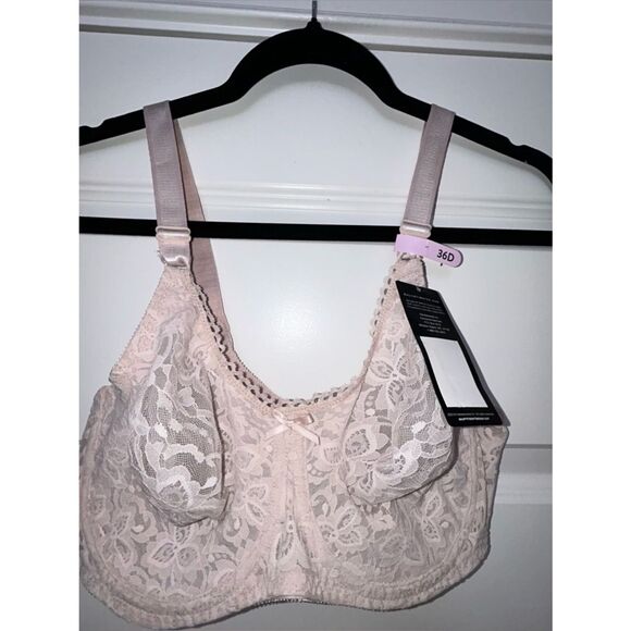 Bali Other - New, Bali Smoothing 3432 Lace Underwire Bra
